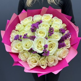 Букет из 25 белых роз 40см