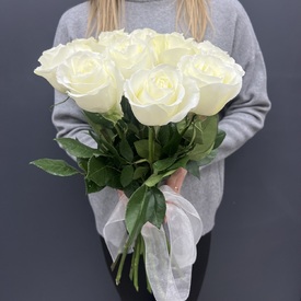 Букет из 15 белых роз  50см
