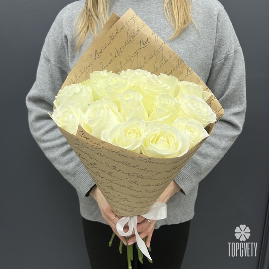 Букет из 15 белых роз Альба 50см