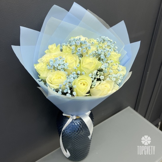 Букет из 15 белых роз 40 см