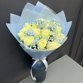 Букет из 15 белых роз 40 см