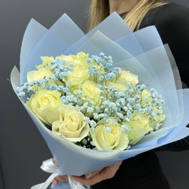 Букет из 15 белых роз 40 см