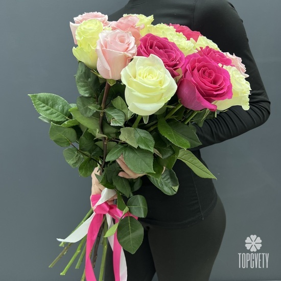 Букет из 15 белых роз микс 70см