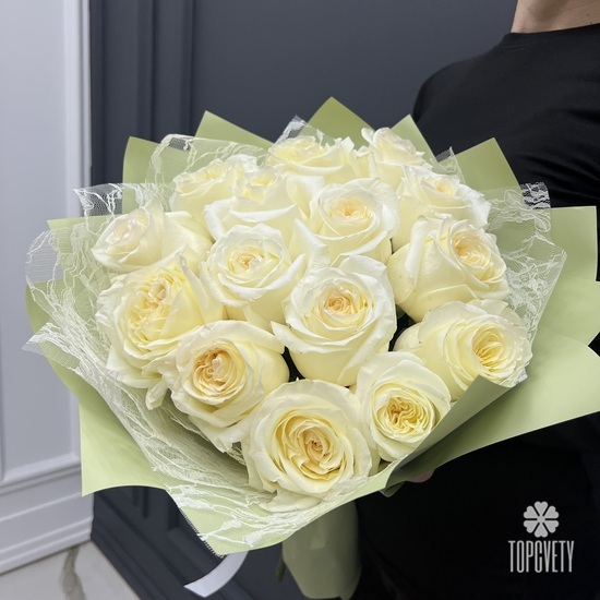 Букет из 15 белых роз Премиум