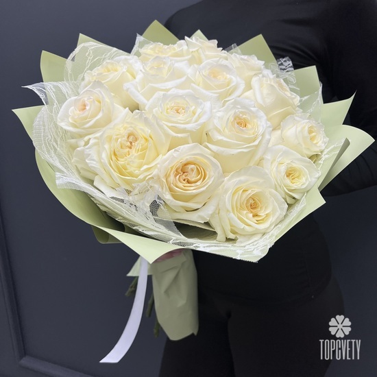 Букет из 15 белых роз Премиум
