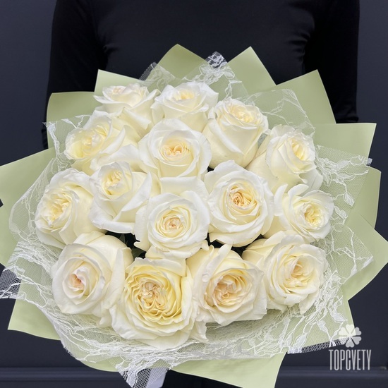 Букет из 15 белых роз Премиум