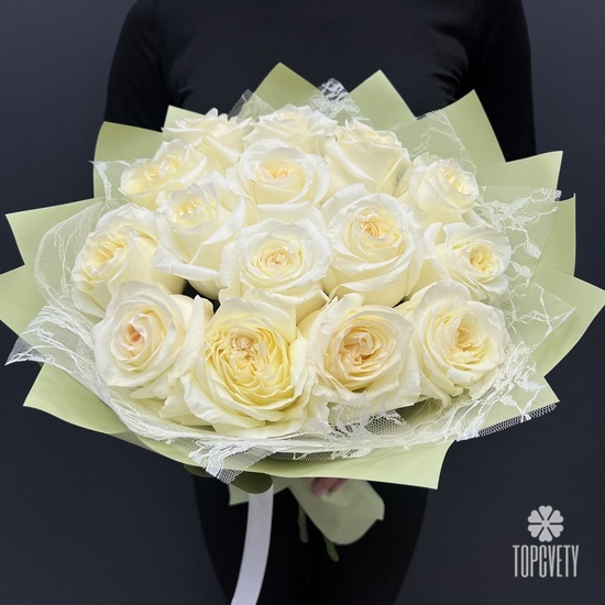 Букет из 15 белых роз Премиум