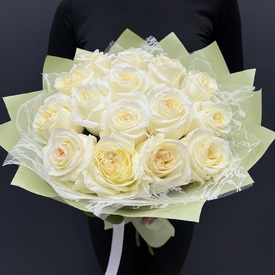 Букет из 15 белых роз Премиум