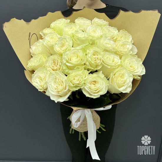 Букет из 25 белых роз 70см