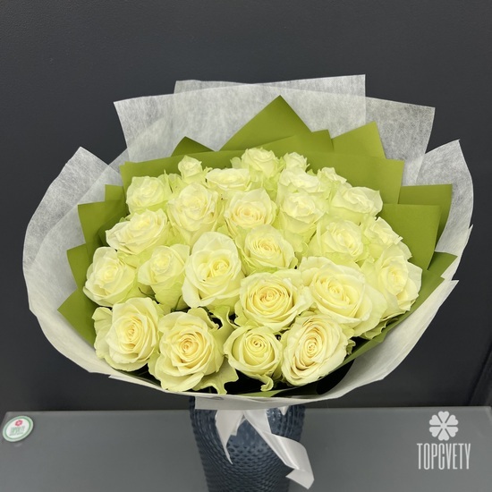 Букет из 25 белых роз 40см
