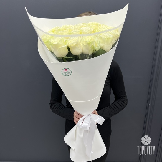Букет из 25 белых роз 80см