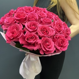 Букет из 25 розовых роз 60см