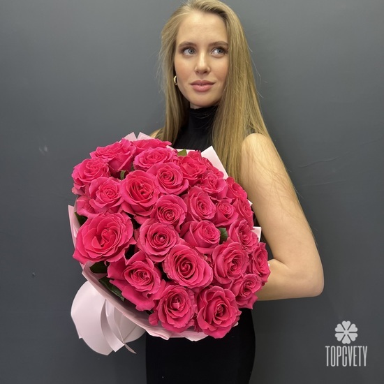 Букет из 25 розовых роз 60см
