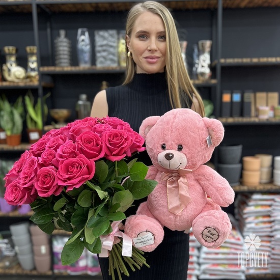 Букет из 25 розовых роз + мягкая игрушка 