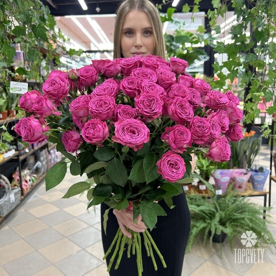 Букет из 15 кустовых пионовидных роз 80см