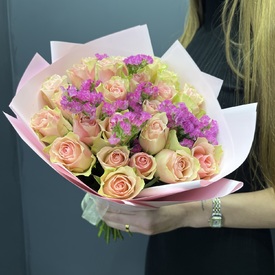 Букет из 25 розовых роз Кения