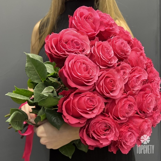 Букет из 25 розовых роз 50см