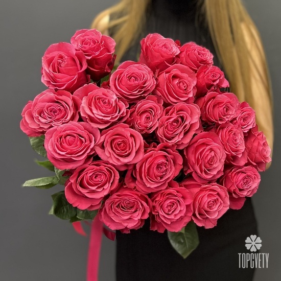 Букет из 25 розовых роз 50см