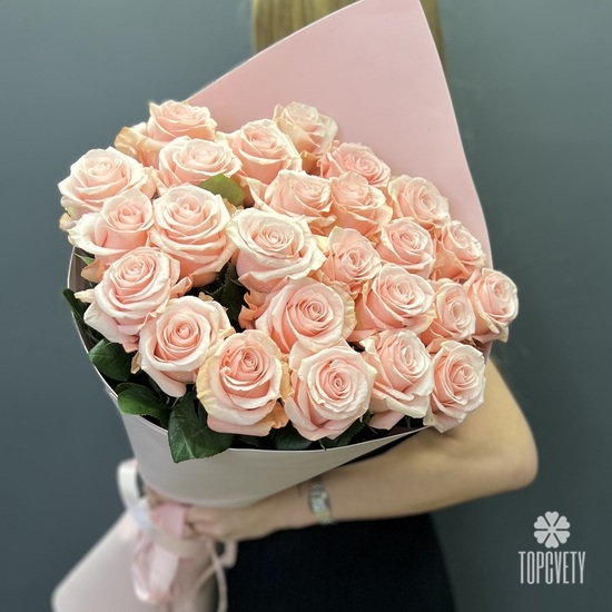 Букет из 25 розовых роз 70см
