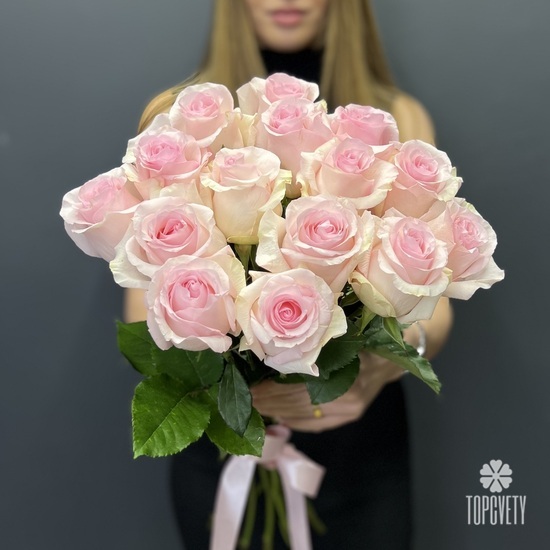 Букет из 15 розовых роз 50см