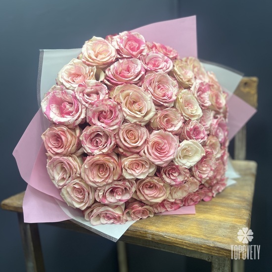 Букет из 51 розовой розы Эквадор 50см