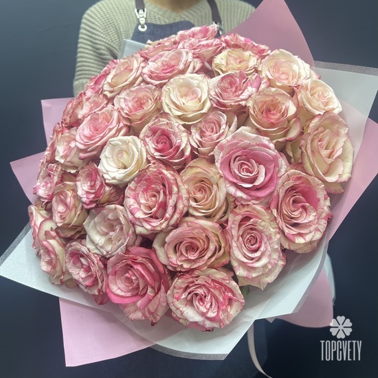 Букет из 51 розовой розы Эквадор 50см