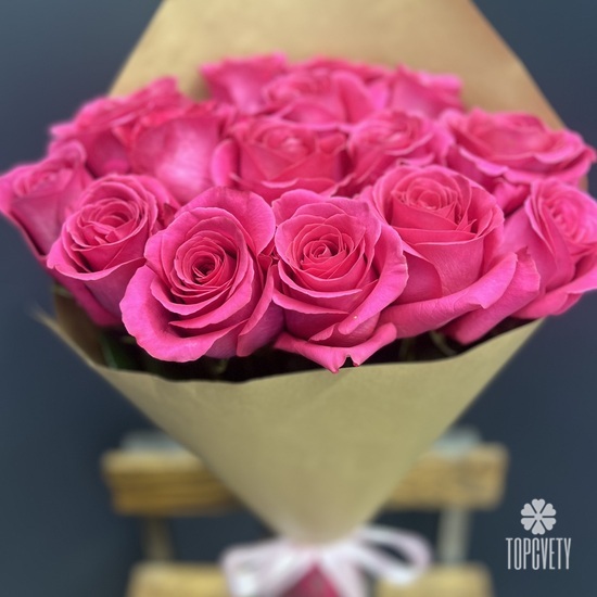 Букет из 15 розовых крупных роз 70см