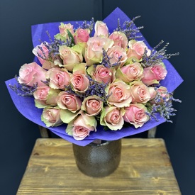 Букет из 25 розовых роз 40 см
