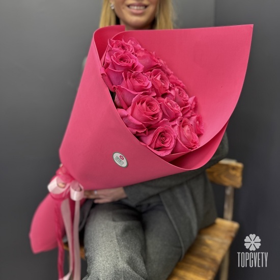 Букет из 15 розовых роз 