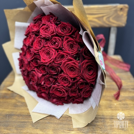 Букет из 51 красной розы Россия 40см