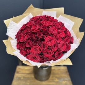 Букет из 51 красной розы Россия 40см