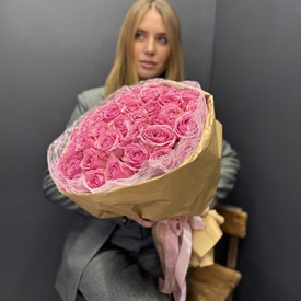 Букет из 51 розовой розы 