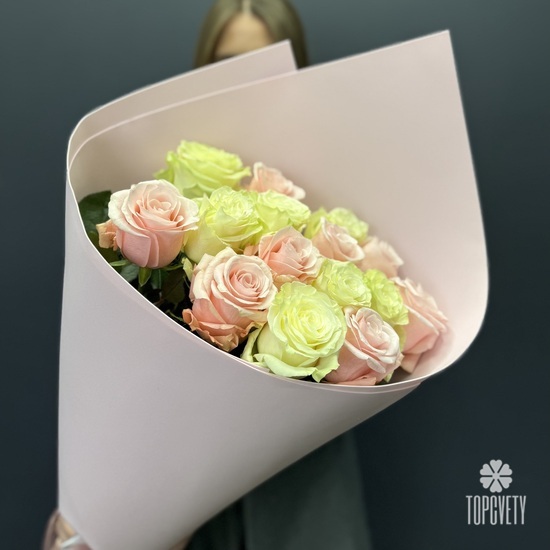 Букет из 15 розовых роз микс 70см