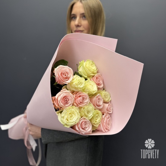 Букет из 15 розовых роз микс 70см