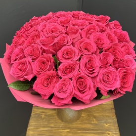 Букет из 51 розовой розы 60см