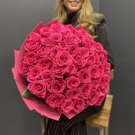 Букет из 51 розовой розы 60см