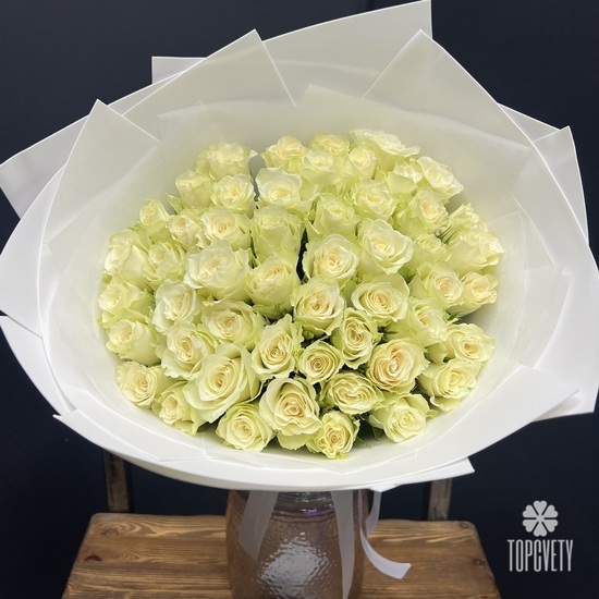 Букет из 51 белой розы 