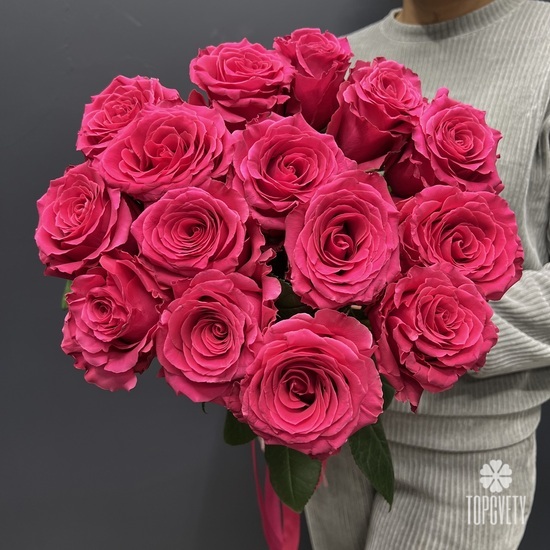 Букет из 15 розовых роз 60см