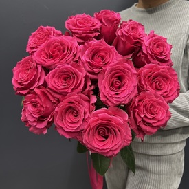 Букет из 15 розовых роз 60см