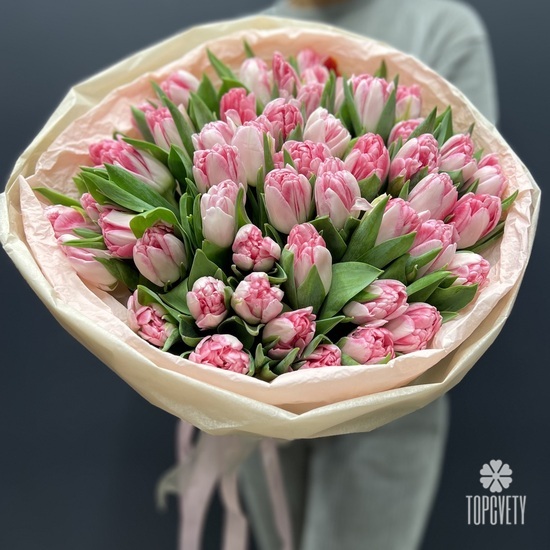Букет из 51 пионовидного тюльпана