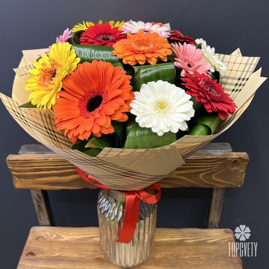 Букет из 15 Гербер микс 