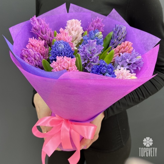 Букет из 15 гиацинтов