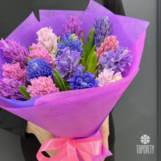 Букет из 15 гиацинтов