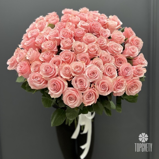 Букет из 75шт розовых роз Би Свит 70см
