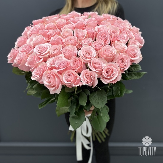Букет из 75шт розовых роз Би Свит 70см