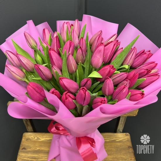 Букет из 51 розового тюльпана 