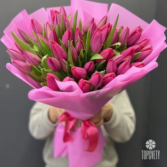 Букет из 51 розового тюльпана 