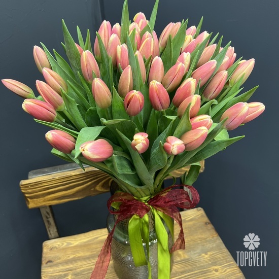 Букет из 51 тюльпана 