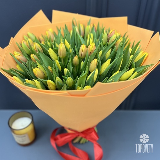Букет из 101 тюльпана микс