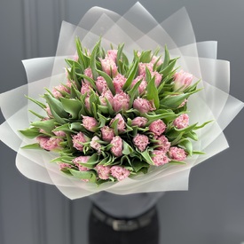  Букет из 51 сортового розового тюльпана
